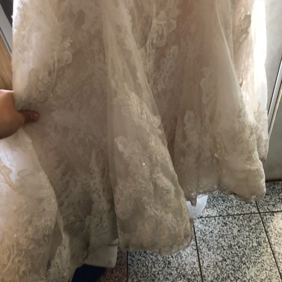 Oleg Cassini Wedding Dress - Picture 7 of 7